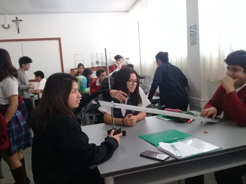 FÍSICA EN ACCIÓN FÍSICA EN ACCIÓN
